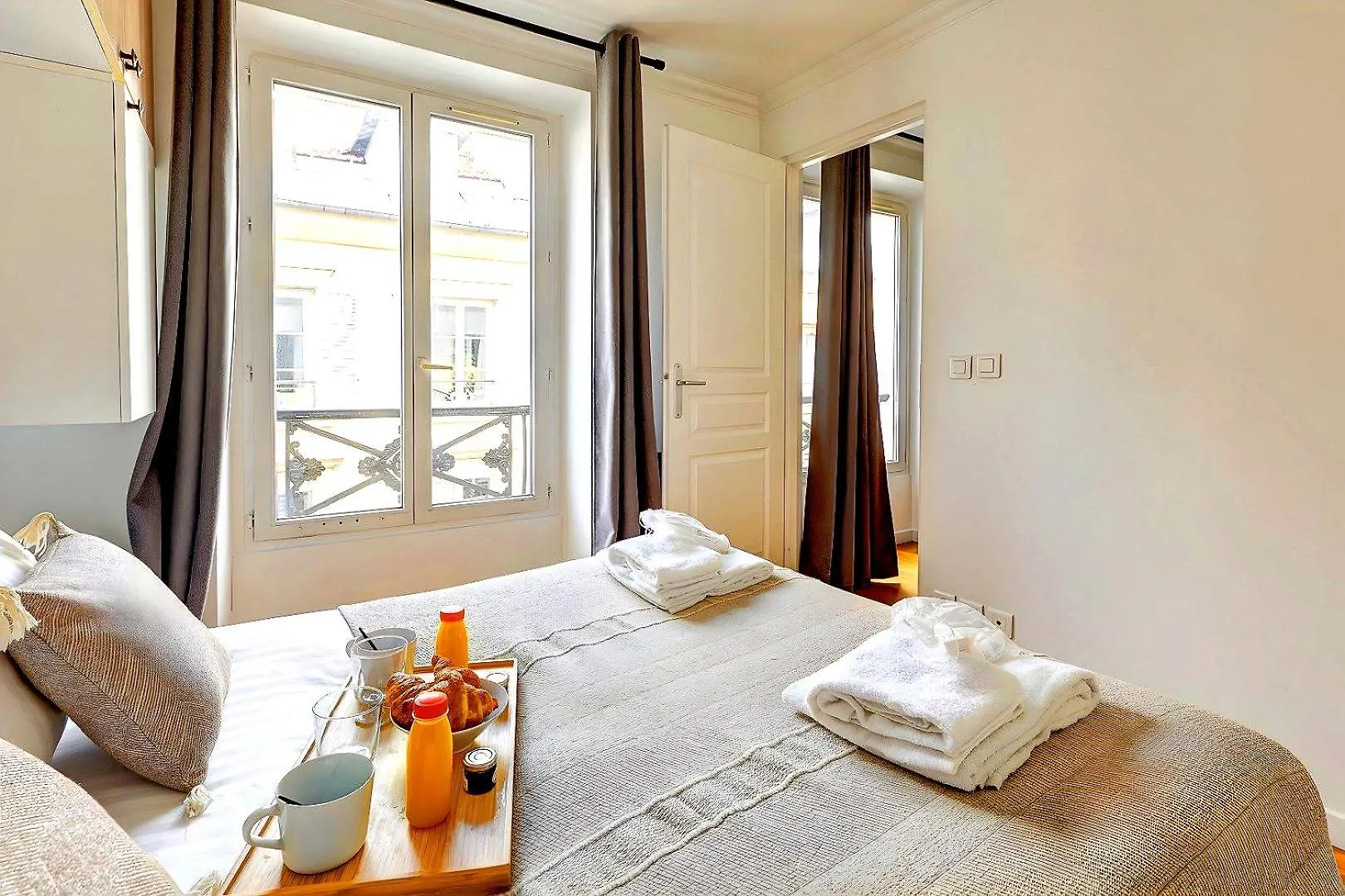 Bluestay 237 - Superbe Appartement A Paris